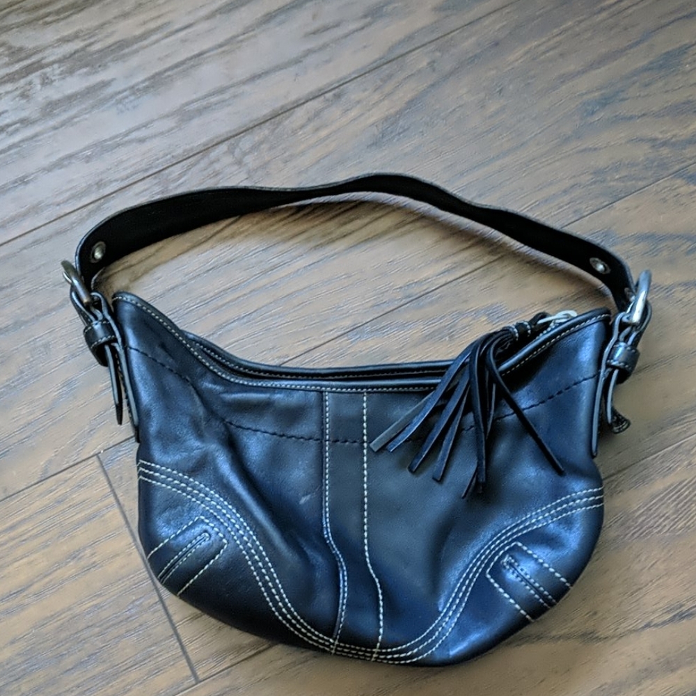 Coach small leather bag